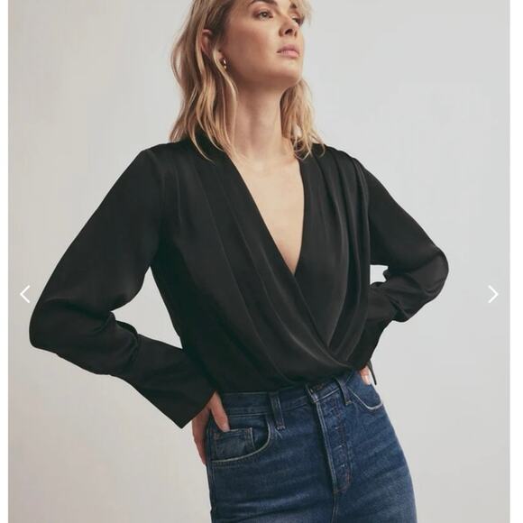 NWOT Favorite Daughter The Date Blouse in Black Satin SZ S - Picture 1 of 8